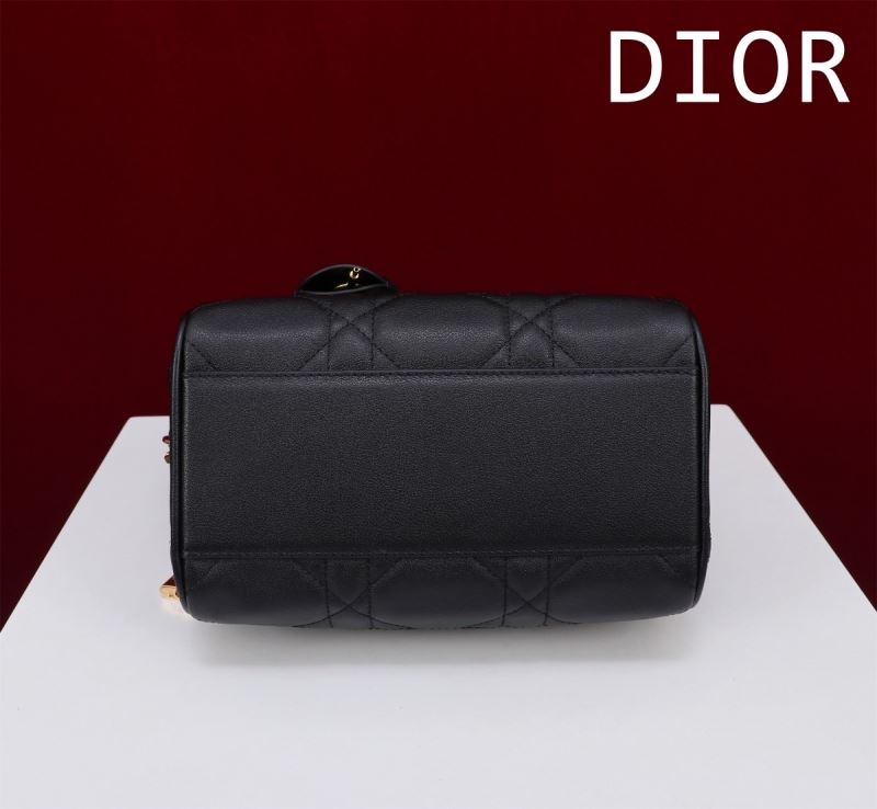 chr1st1an D10r boston bags